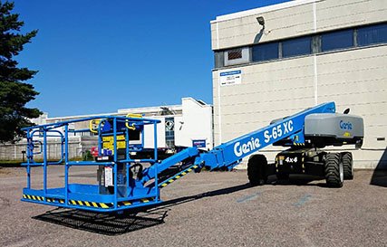 Xe Boom Lift Genie S-65 XC